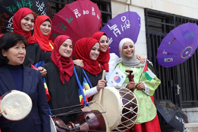 Jordanians studying for a joint Korean-English language degree take part in a recent event at the University of Jordan (Photo courtesy of Yeongsuk Yi )